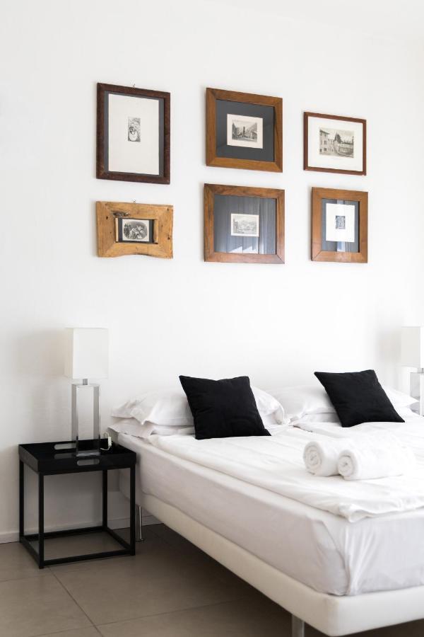 Carly'S Rooms Торболе Экстерьер фото